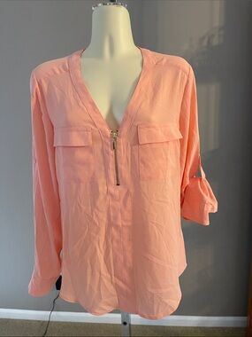 Express Women’s Peach Pink Zip-Front Blouse EUC